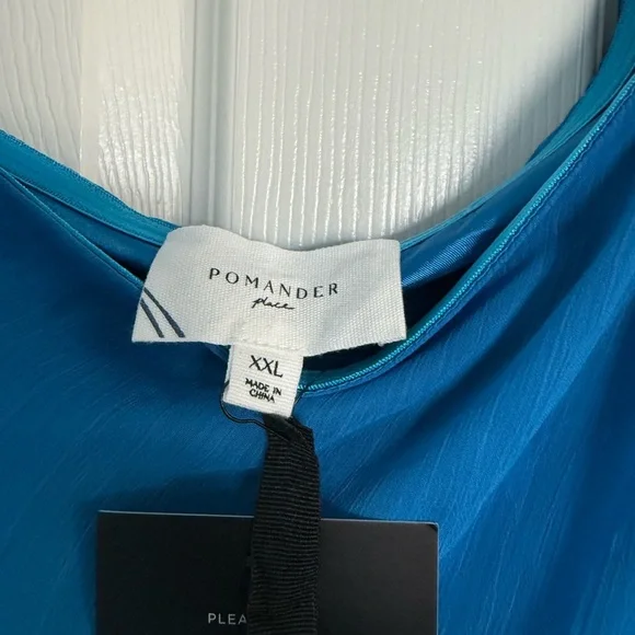 TUCKERNUCK Pomander Place Baleine Blue Soleil Gown NWT XXL 2XL
